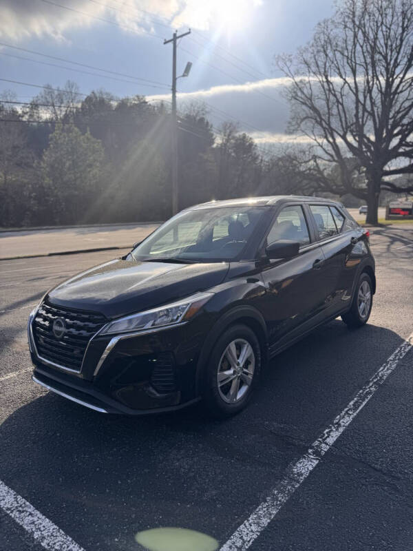 2022 Nissan Kicks S