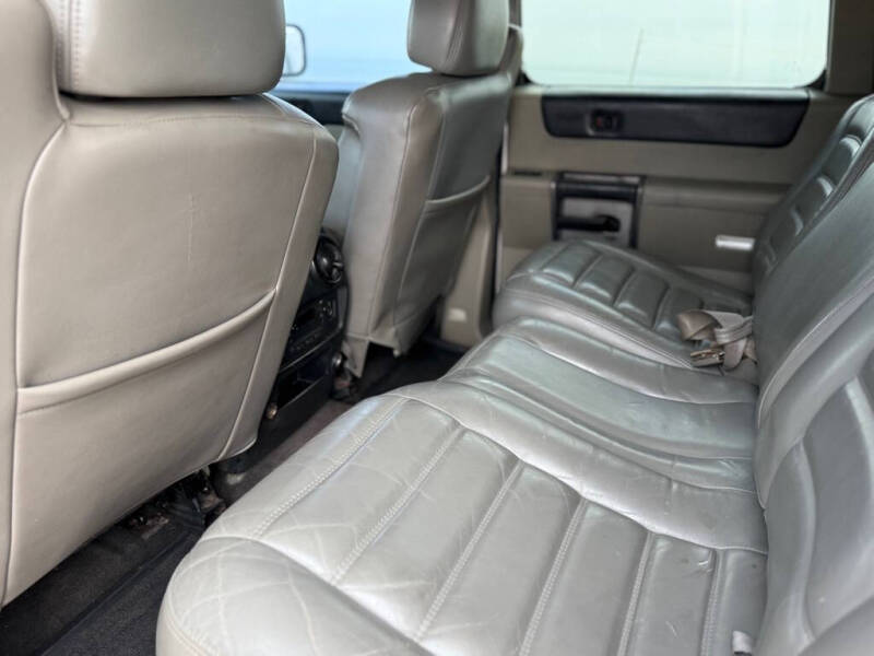 2003 HUMMER H2