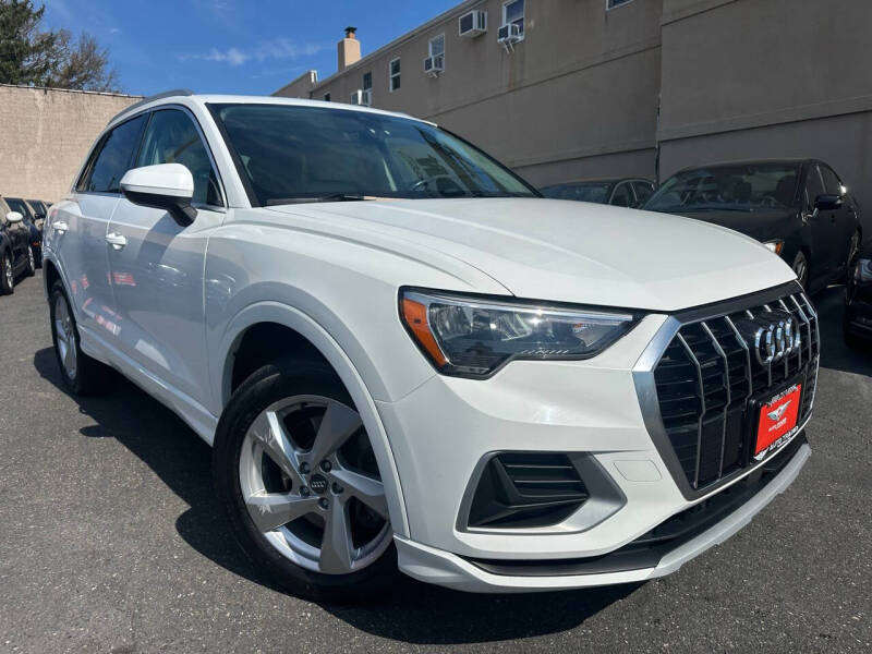 2019 Audi Q3 Premium photo 3