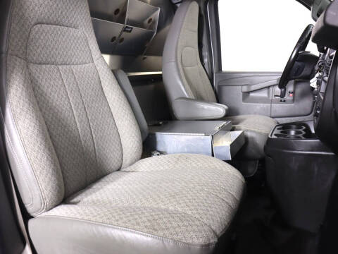 2021 Chevrolet Express 2500