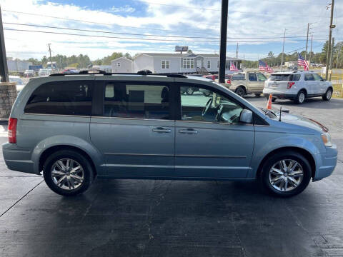 2009 Chrysler Town and Country Touring