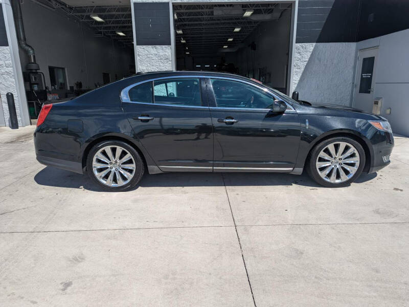 2013 Lincoln MKS for sale at Ultimate Rides in Appleton WI