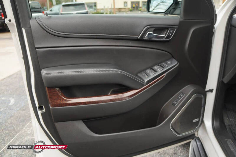 2017 GMC Yukon XL SLT