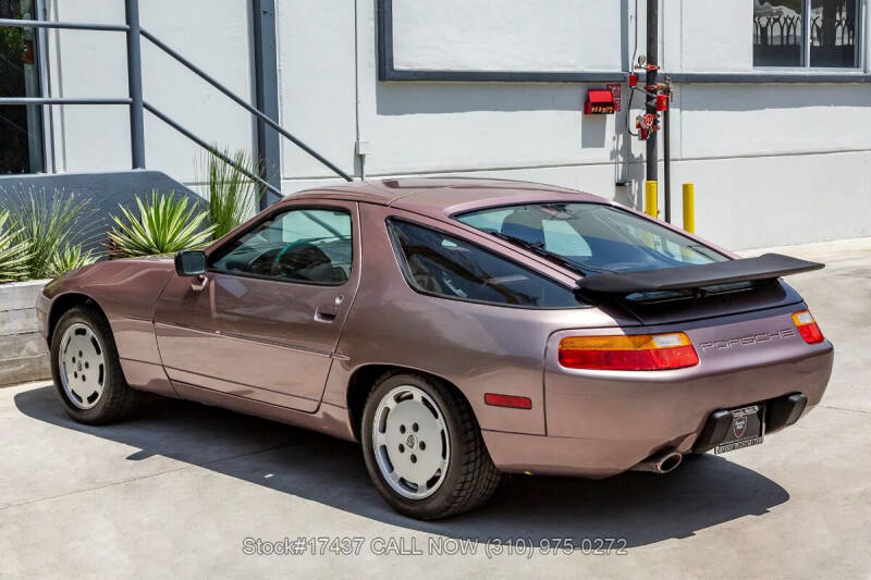 1987 Porsche 928 S4