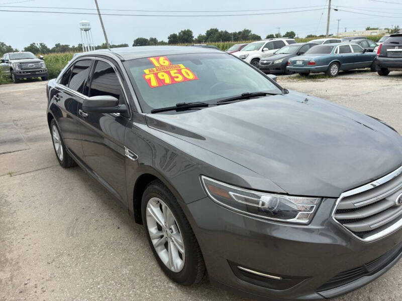 2016 Ford Taurus SEL