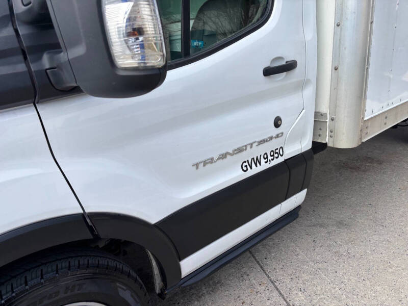 2020 Ford Transit Chassis Cab Base photo 15