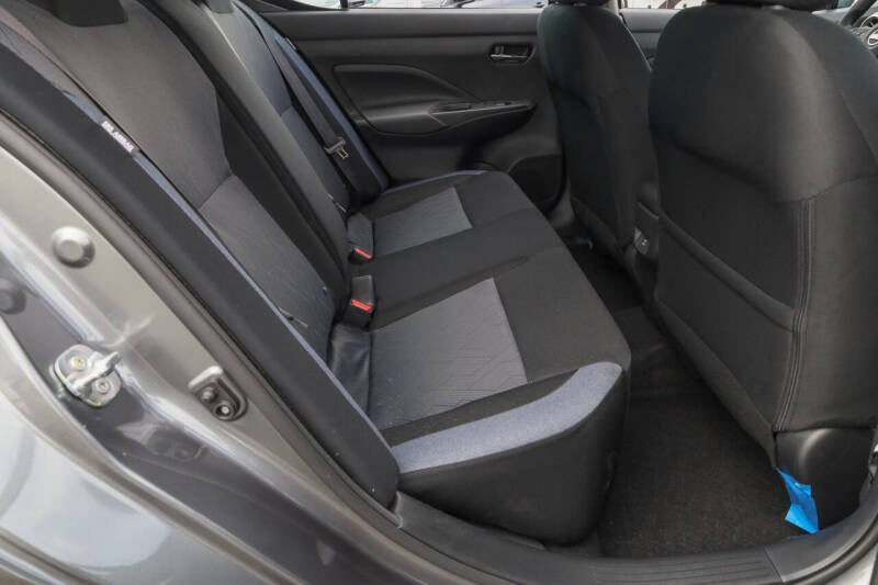 2025 Nissan Versa SV