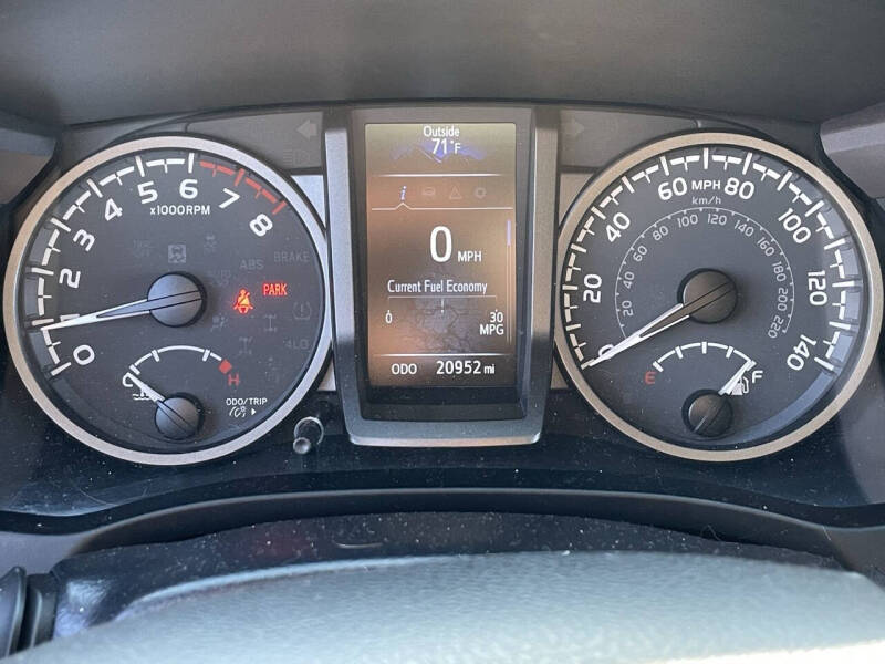 2022 Toyota Tacoma TRD Sport