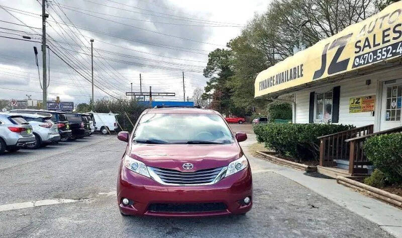 2012 Toyota Sienna Limited 7-Passenger