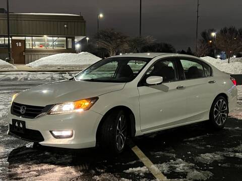 2015 Honda Accord for sale at Direct Auto Sales LLC in Osseo MN