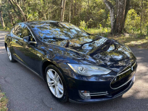 2014 Tesla Model S 85