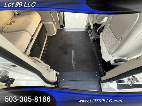 2011 Dodge Grand Caravan Crew