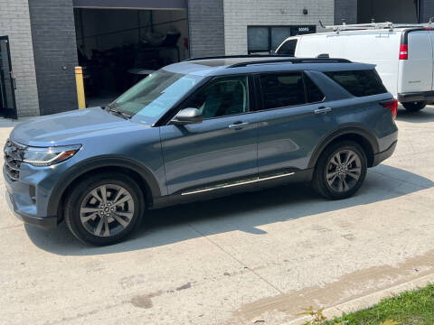 2025 Ford Explorer Active