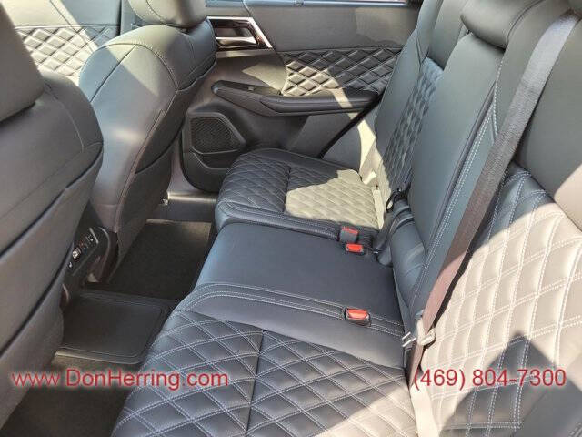 2025 Mitsubishi Outlander PHEV