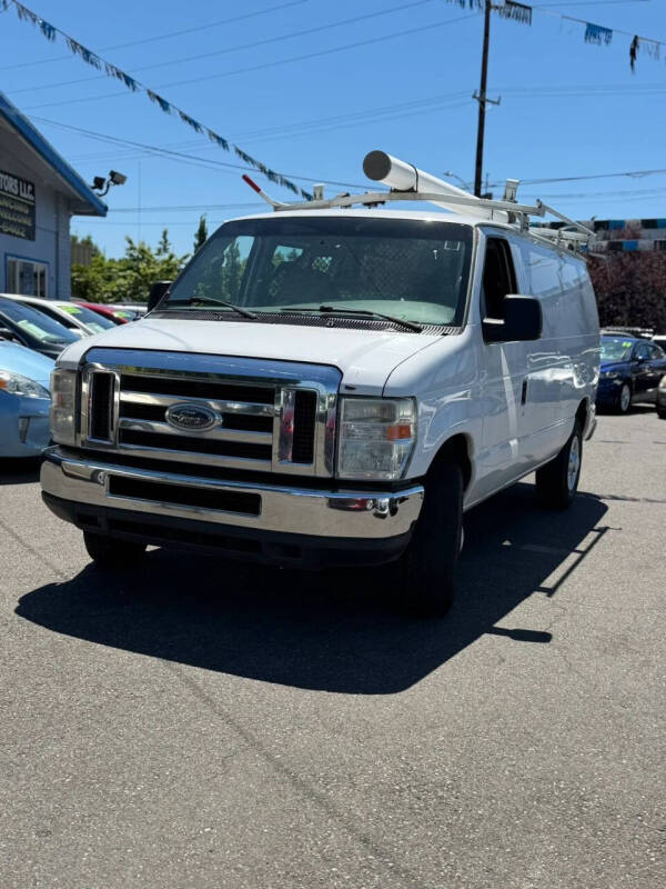 2008 Ford E-Series E-250