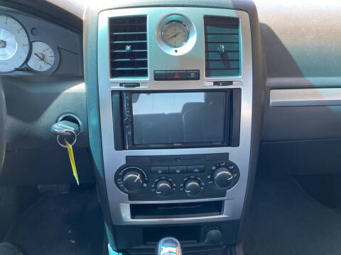 2010 Chrysler 300 Touring