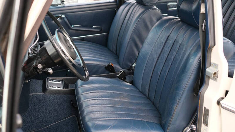 1973 Mercedes-Benz 280-Class