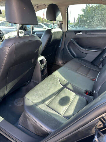 2014 Volkswagen Jetta SE