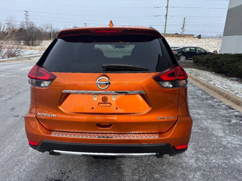 2018 Nissan Rogue SV