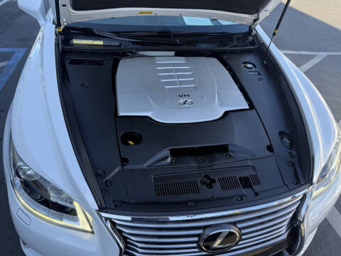 2014 Lexus LS 460