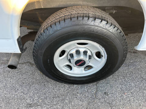 2017 GMC Savana 2500