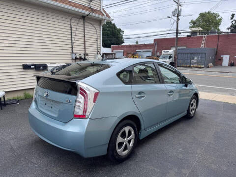 2013 Toyota Prius Three