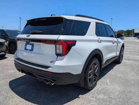 2025 Ford Explorer ST