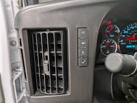 2025 GMC Savana 2500