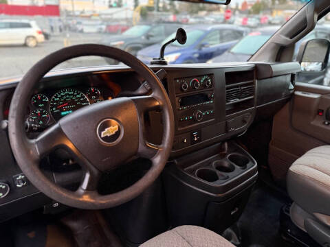 2016 Chevrolet Express 2500