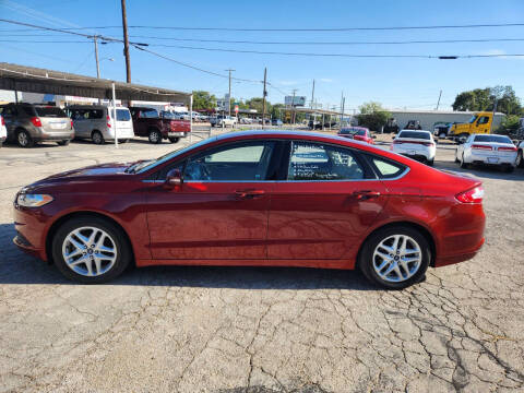2014 Ford Fusion SE