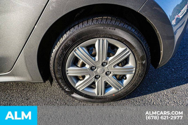 2021 Kia Rio 5-Door S