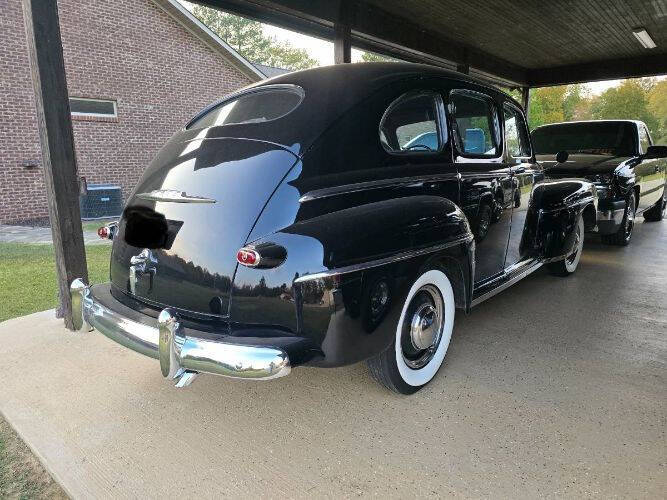 1948 Ford Super Deluxe