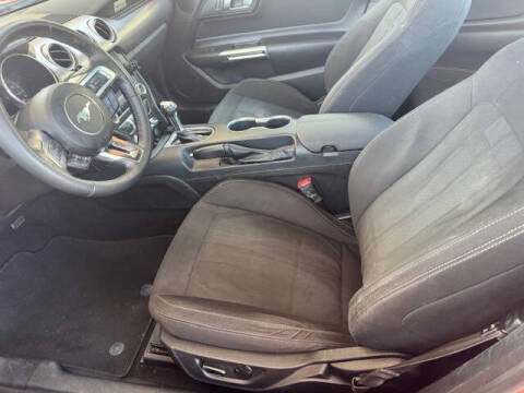 2019 Ford Mustang EcoBoost
