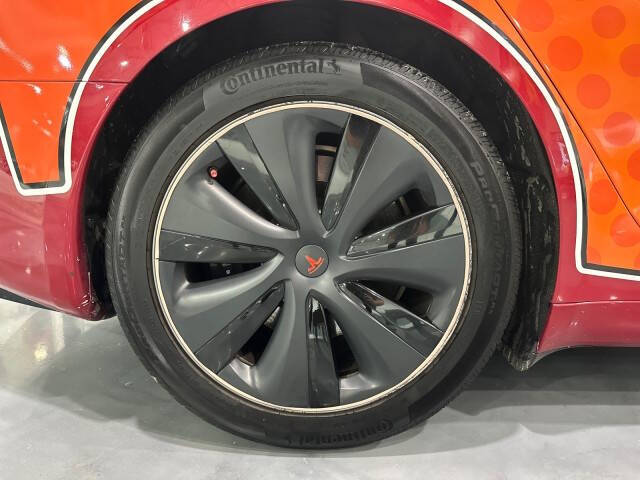 2021 Tesla Model S Plaid