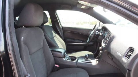 2013 Dodge Charger SE