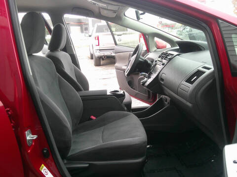 2012 Toyota Prius v Three