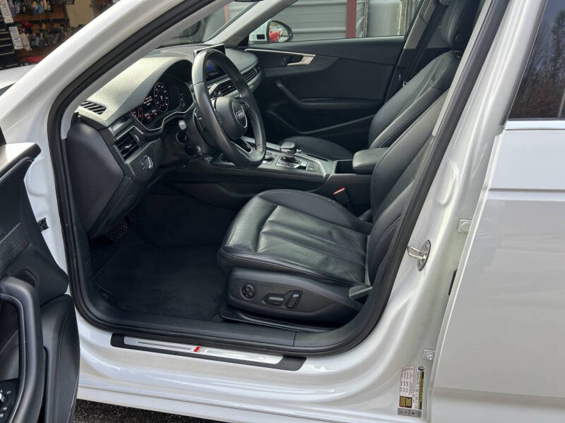 2018 Audi A4 2.0T quattro Premium Plus