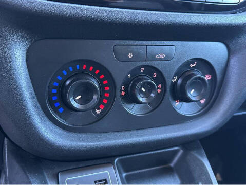 2016 RAM ProMaster City Tradesman SLT