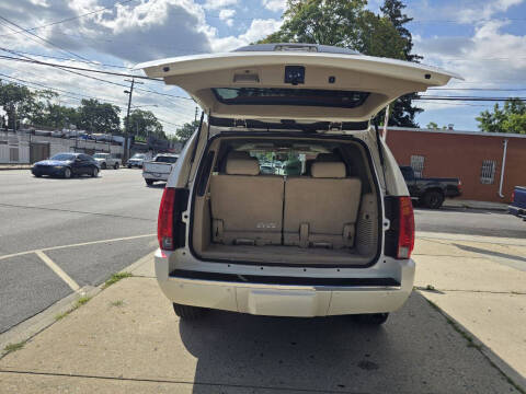 2013 Cadillac Escalade Luxury