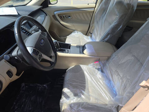 2016 Ford Taurus SEL