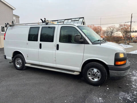 2017 GMC Savana 2500