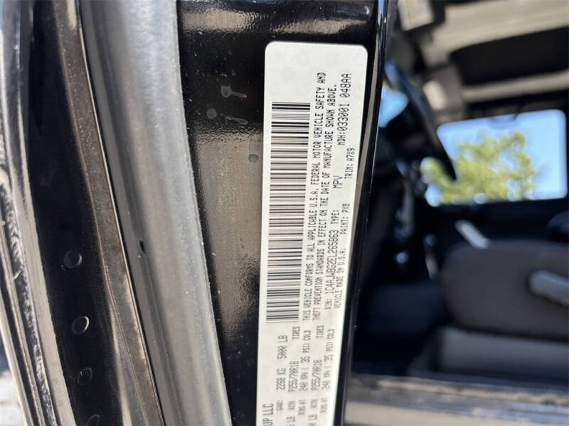 2014 Jeep Wrangler Sahara