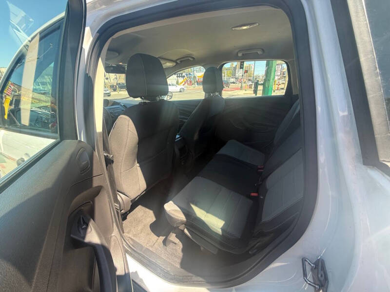 2017 Ford Escape S