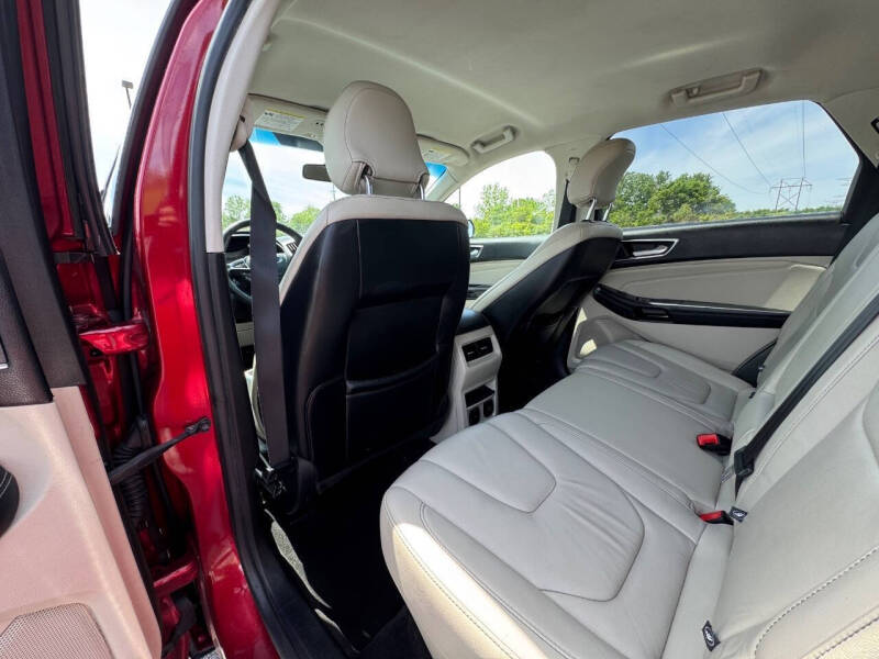 2016 Ford Edge Titanium
