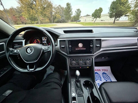 2018 Volkswagen Atlas V6 SE