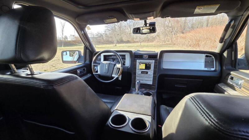 2010 Lincoln Navigator