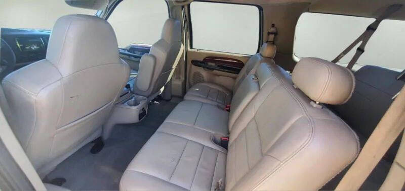 2005 Ford Excursion Limited