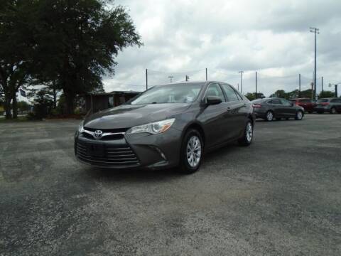 2015 Toyota Camry for sale at American Auto Exchange in Houston TX