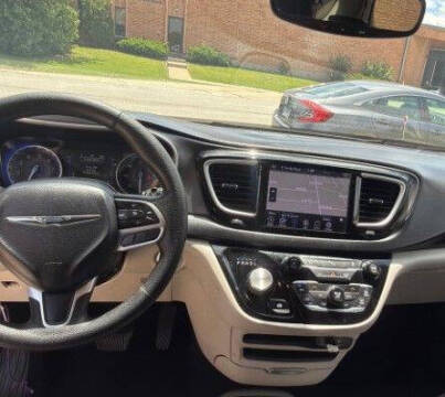 2020 Chrysler Pacifica Touring