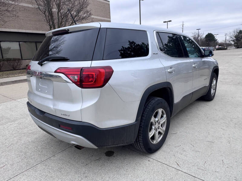 2017 GMC Acadia SLE-1
